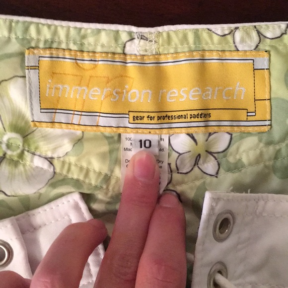 Immersion research size 10 board-shorts - Picture 3 of 5